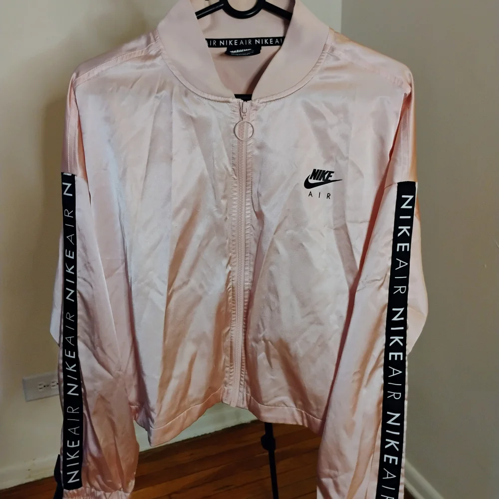 Nike Women's Light Pink Bomber Jacket - Picture 2 of 3